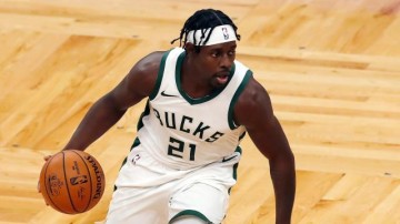 NBA直播-4年1.6亿！雄鹿顶薪续约霍勒迪 未来三年框架稳定